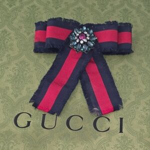 Gucci Web Grosgrain Brooch Ribbon Jewelry Made in Italy